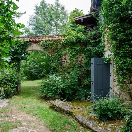 Les Jardins De La Contie Landhaus *