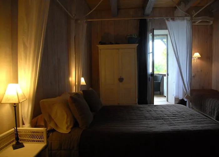 拉康泰莱斯贾丁斯乡村民宿 乡村民宿