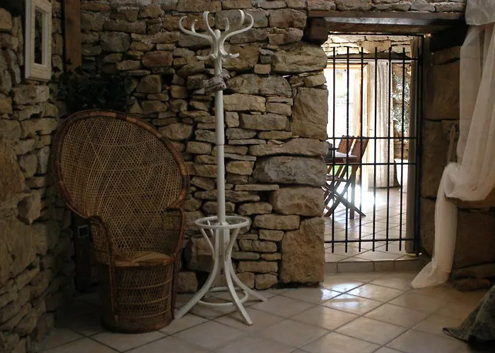 拉康泰莱斯贾丁斯乡村民宿 * Lunan