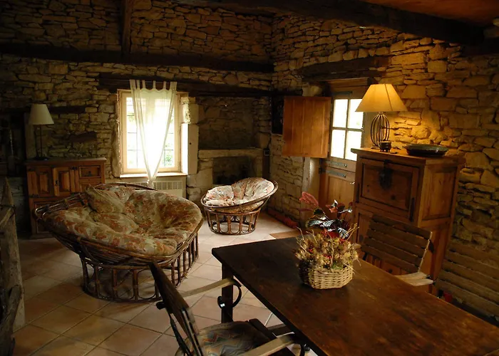 乡村民宿 拉康泰莱斯贾丁斯乡村民宿 Lunan