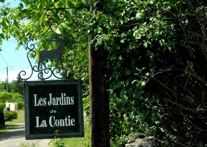 拉康泰莱斯贾丁斯乡村民宿 Lunan